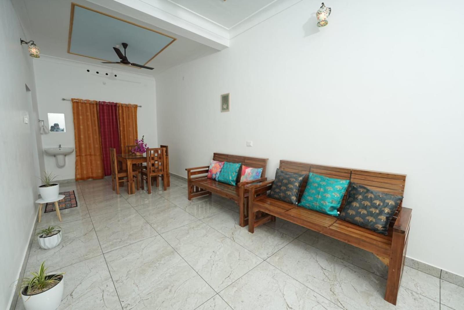 Villa Mantraa Varkala Exterior photo